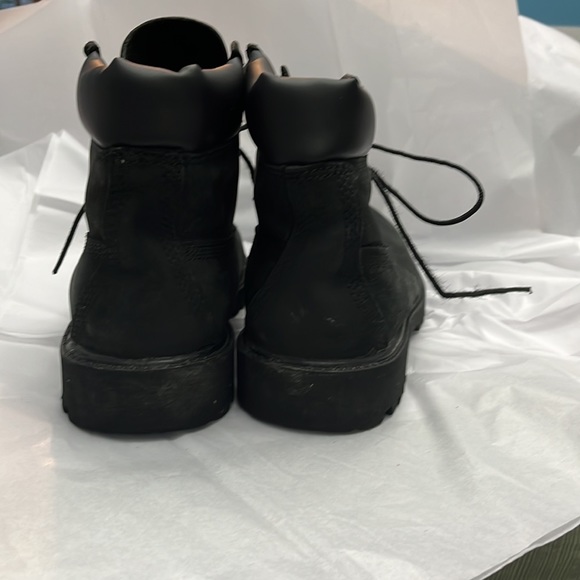 Men’s 5.5 black Timberland boots main image 4